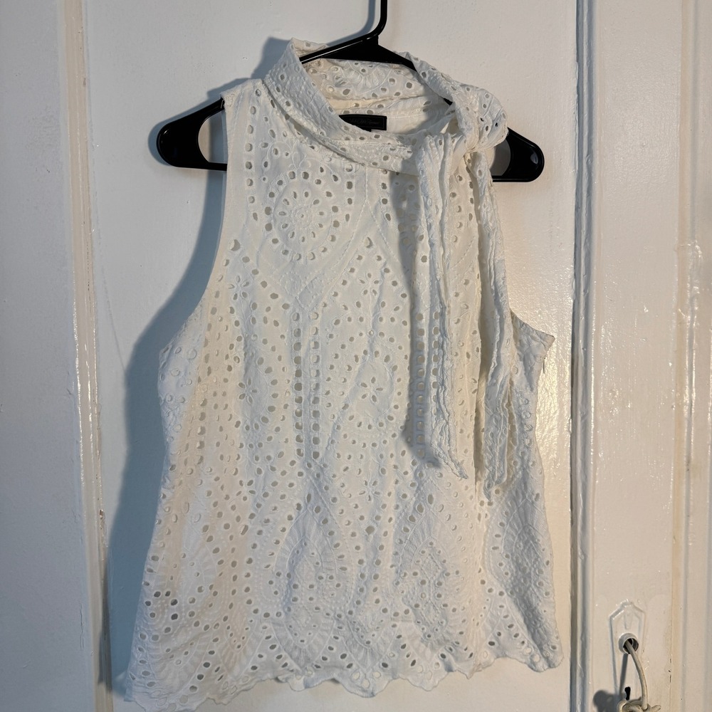 Saks Fifth Avenue White Eyelet Cotton Top Lace Quiet Luxury Romantic Soft Girl L - Picture 8 of 8